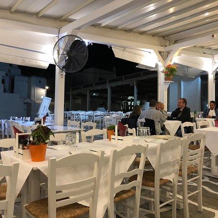 Paraportiani Taverna